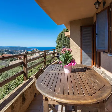 Panoramica Semesterbostad *